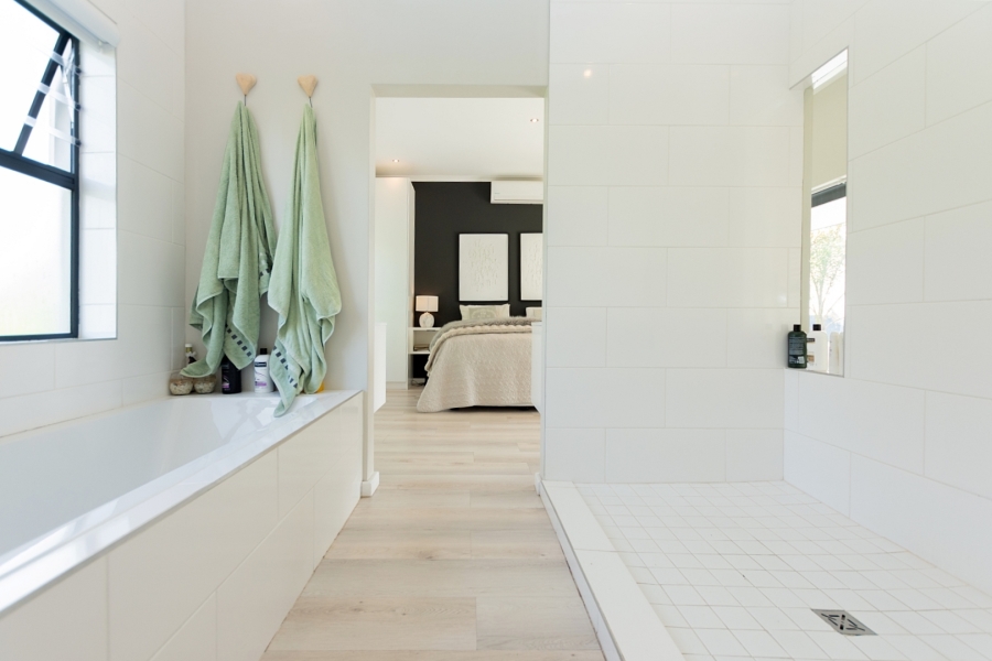 9 Bedroom Property for Sale in Olifantskop Western Cape